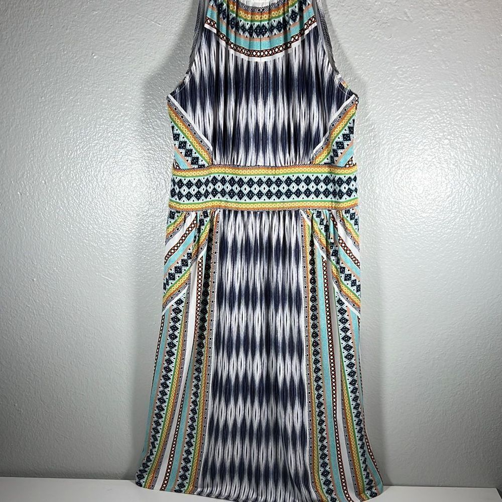 London Times Round Neck Sleeveless Asymmetrical Dress. Multicolored. Size 6